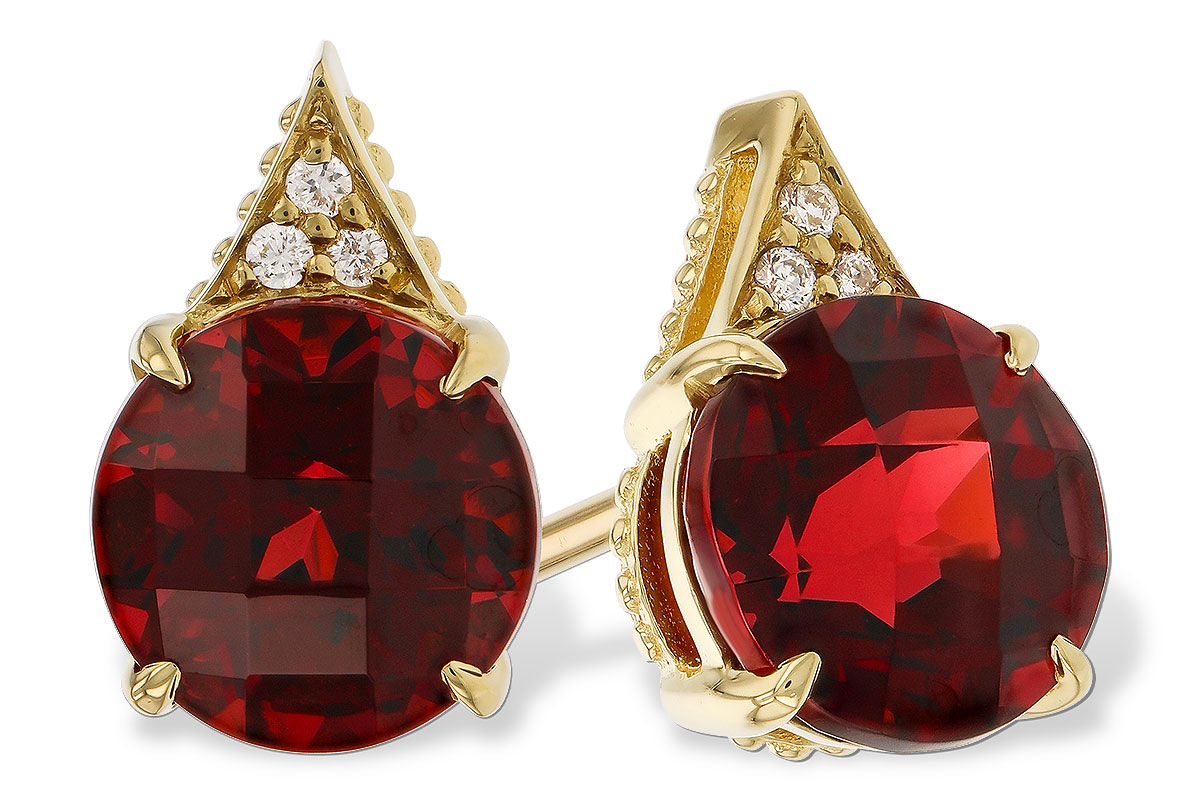 B329-16021: EARR 2.08 TW GARNET 2.10 TGW (6MM RD)