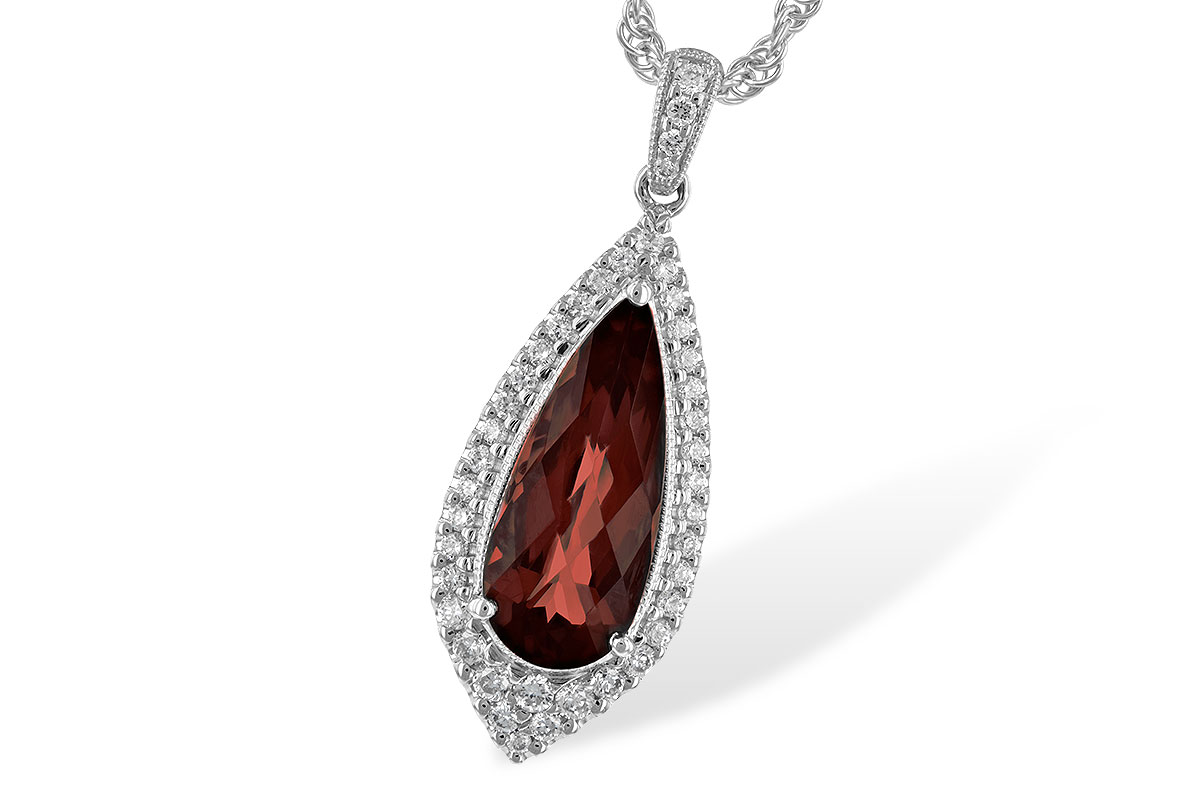 C243-66948: NECK 2.27 GARNET 2.52 TGW