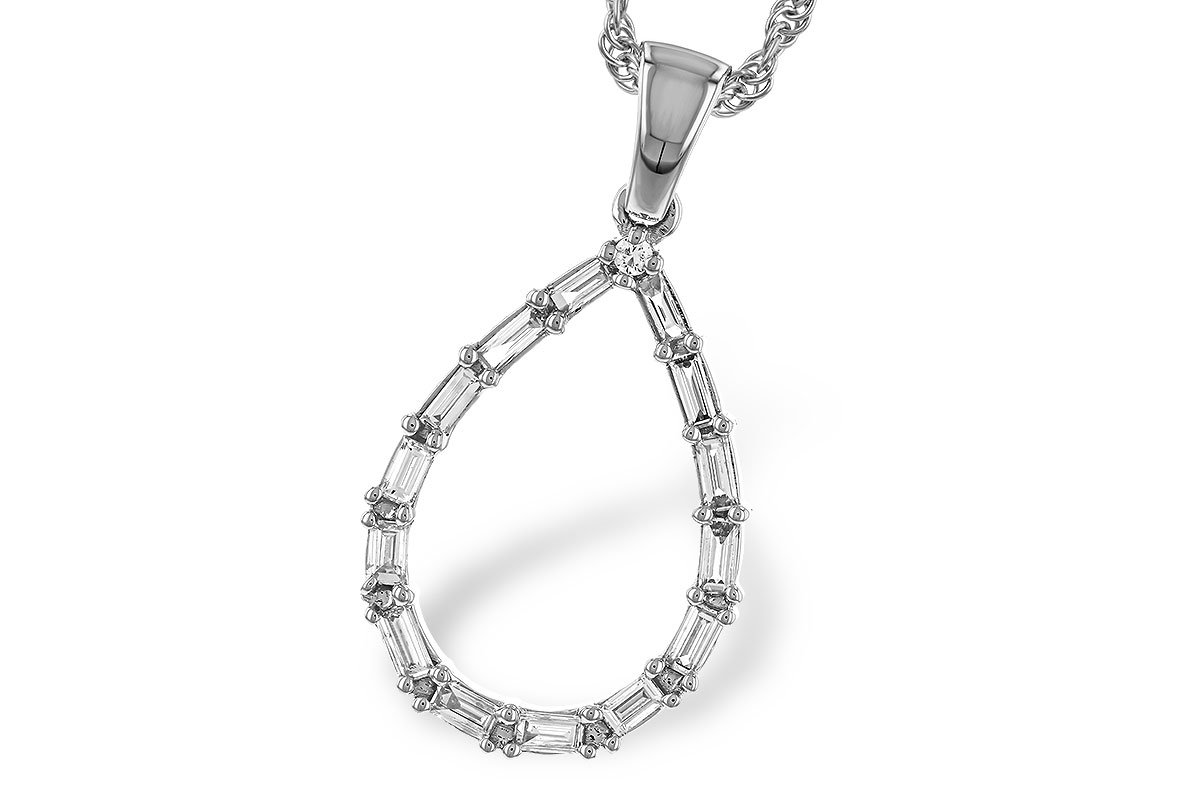 C329-15112: NECKLACE .27 BAG .28 TW