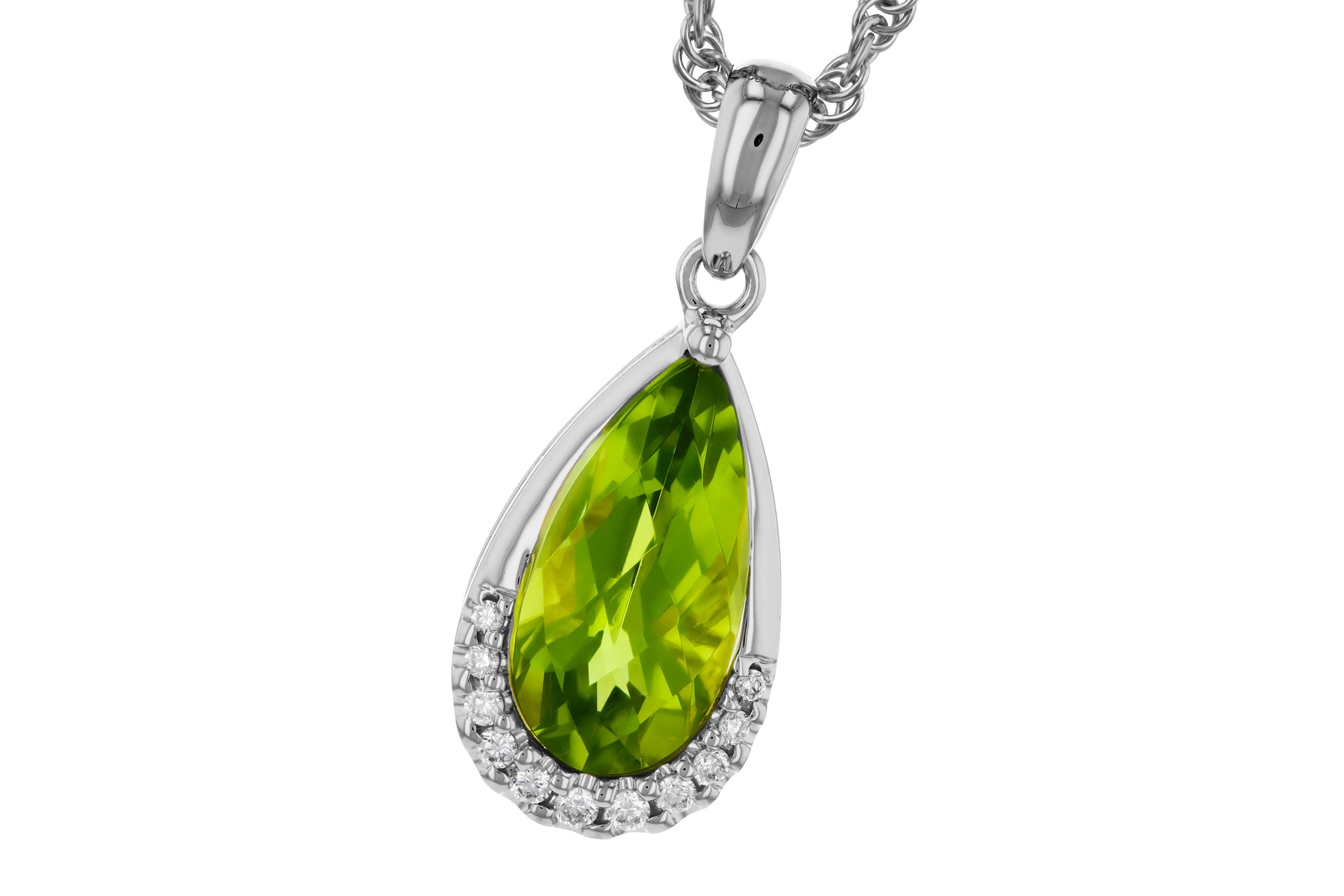 C330-02376: NECK 1.94 PERIDOT 2.00 TGW (12x6MM PS)