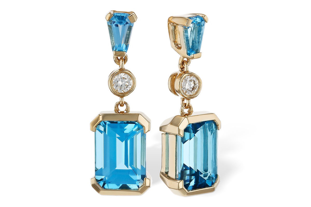 E329-16966: EARRINGS 2.37 TW BLUE TOPAZ 2.44 TGW