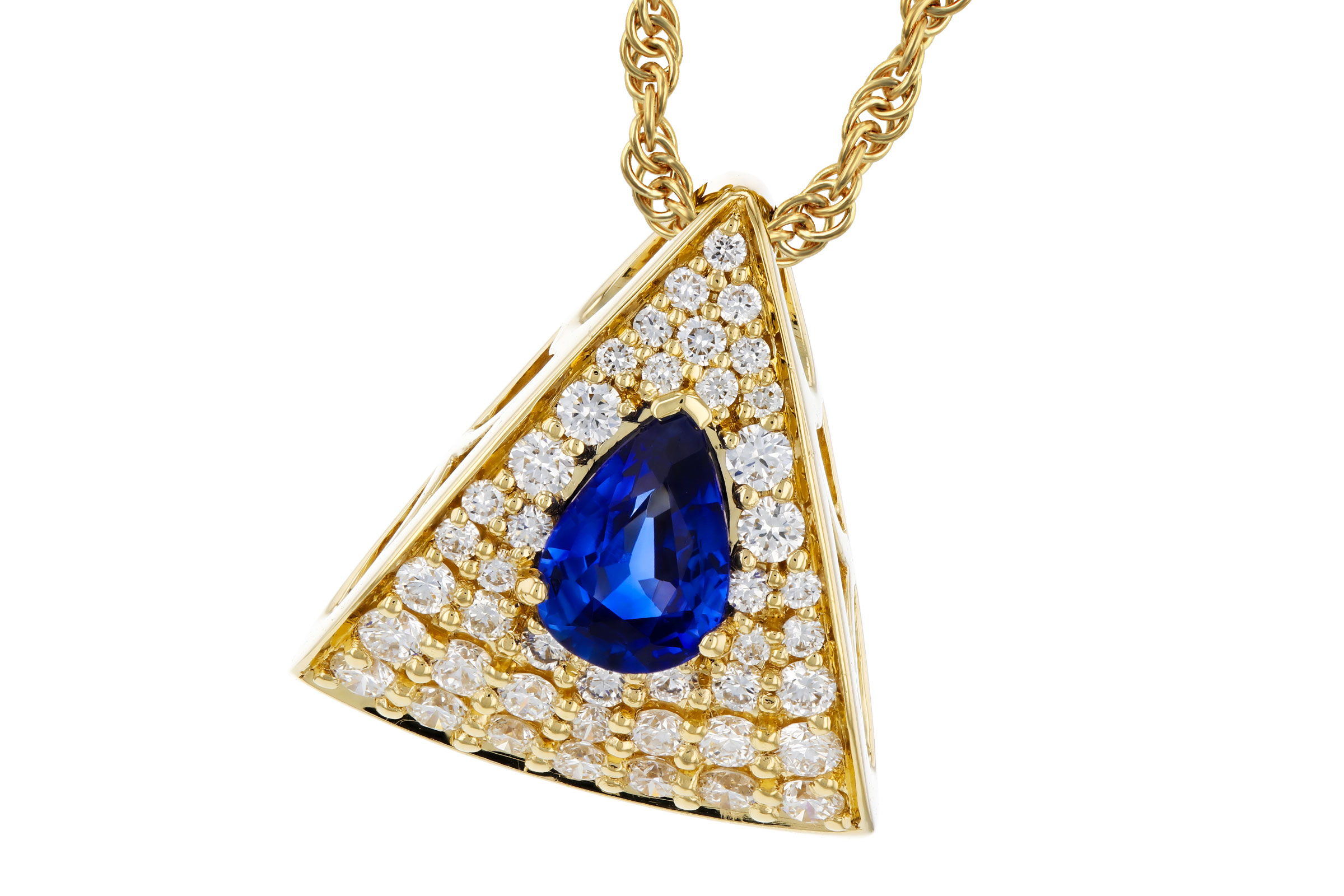F330-02439: NECKLACE .51 SAPPHIRE .85 TGW (6x4MM SA)
