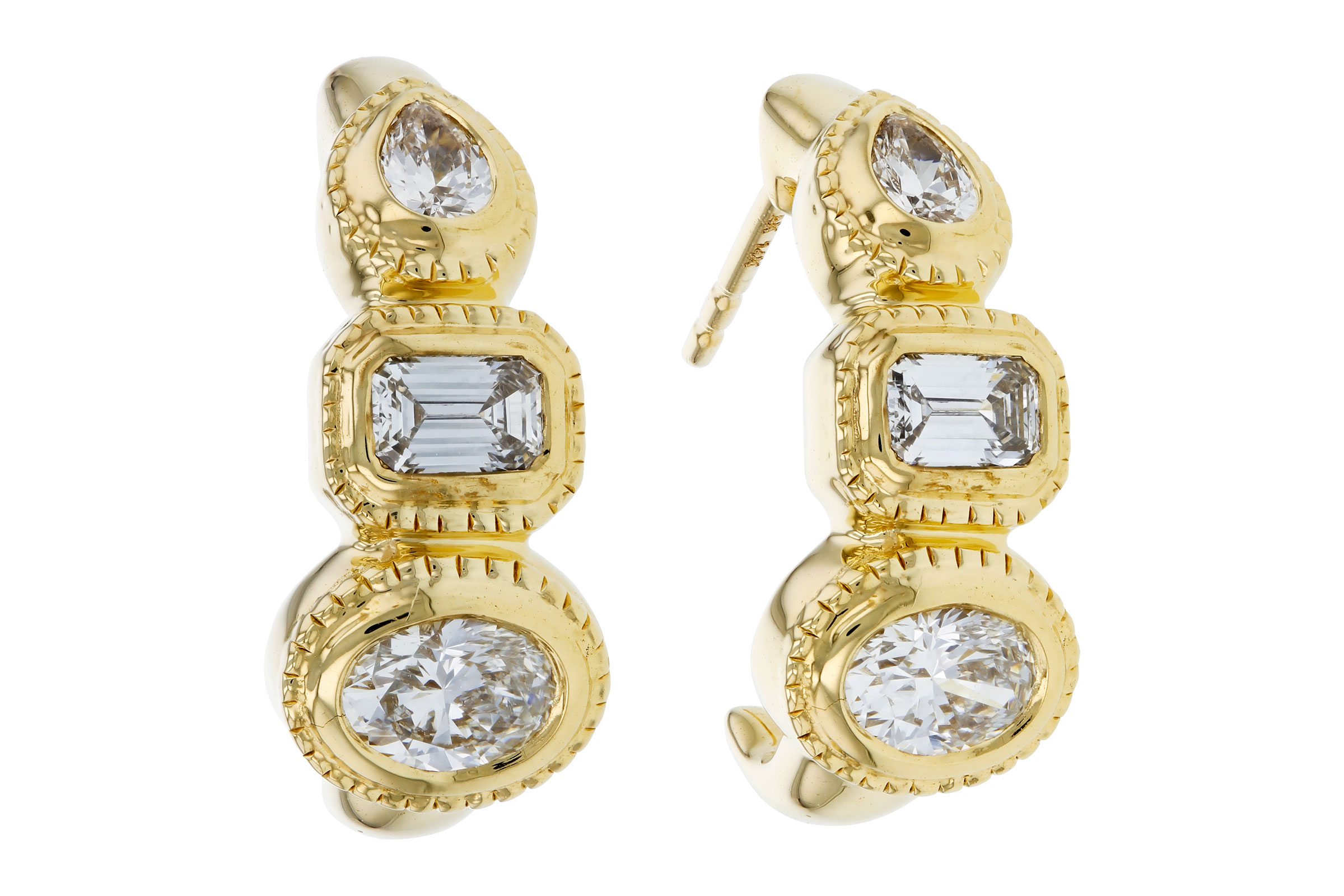 H330-02448: EARRINGS .68 TW FANCY CUT DIAMONDS