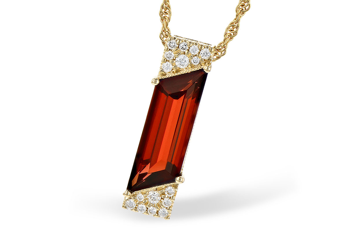 K327-31484: NECK 2.16 GARNET 2.25 TGW