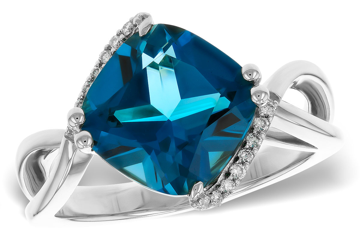 L329-16048: LDS RG 4.42 LONDON BLUE TOPAZ 4.50 TGW (10MM LBT)